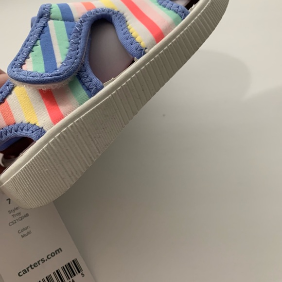 Carter’s girls Water shoes/sandal size 6 or 7 multi color - Picture 13 of 15